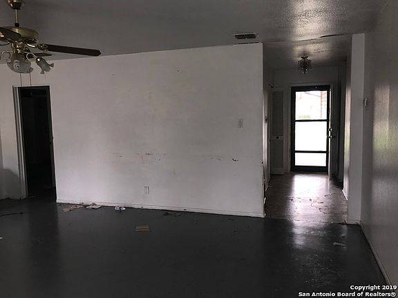 5th image of 10355 Tippecanoe