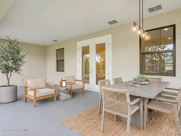 1041 Wesberry St SE — Photo 32