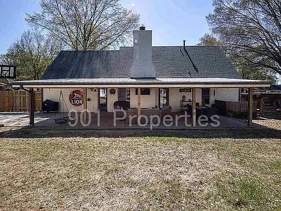 1234 Greenview Rd — Photo 2
