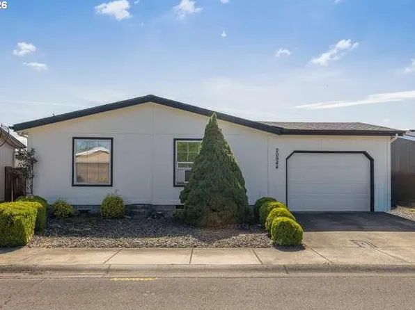 20944 Brentwood Ct NE, Donald, OR 97020