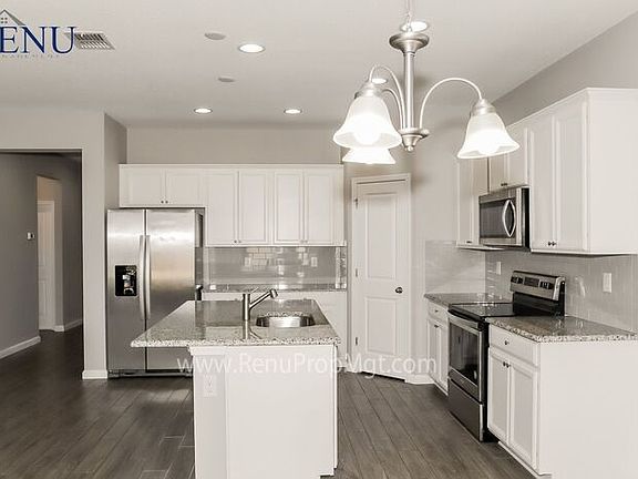 5th image of 461 Disa Dr