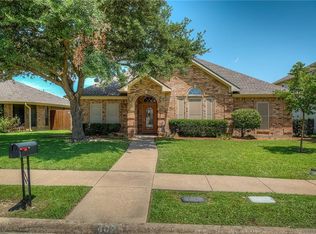 402 Kylie Ln, Wylie, TX 75098