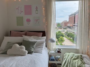 832 Regent St #703, Madison, WI 53715