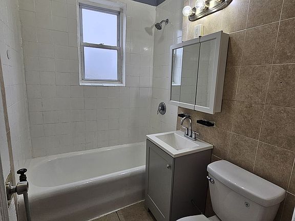 2nd image of 160 Grumman Ave #503