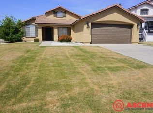 4801 Show Horse Dr, Bakersfield, CA 93312