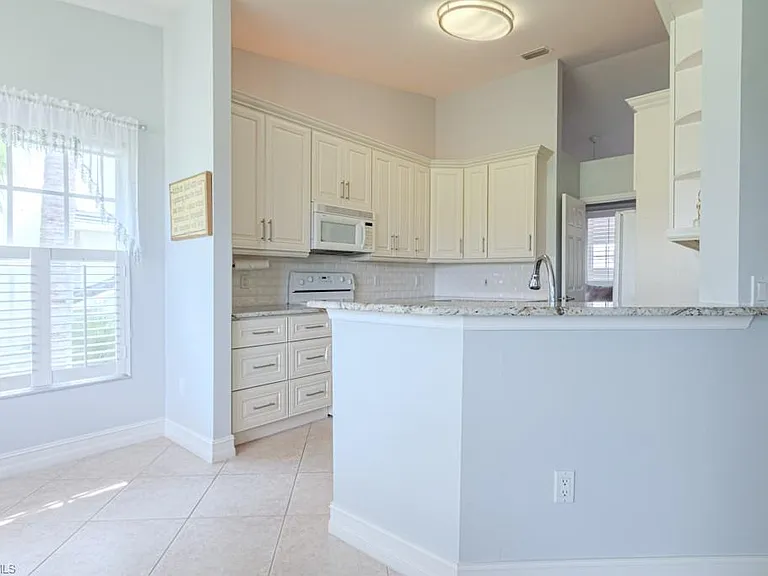 6015 Pinnacle Ln #5 — Photo 8