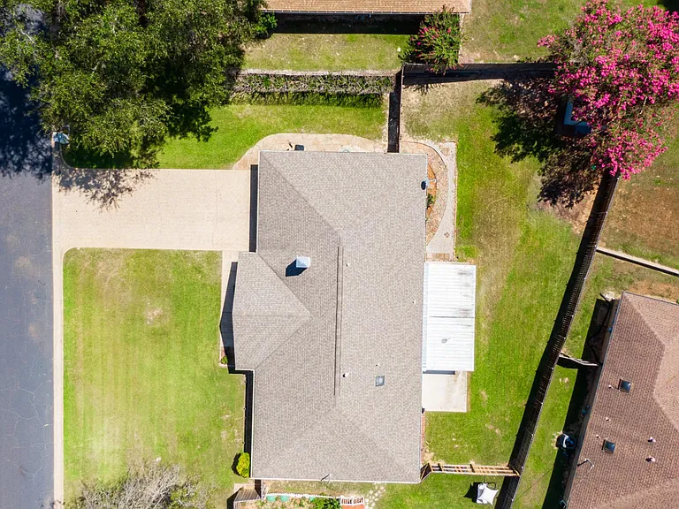10801 Harvestwood Dr — Photo 31