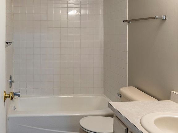 5th image of 1110 Jenne St #1d1d93c15