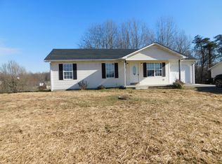 947 Hopkins Cemetery Rd, Lily, KY 40740