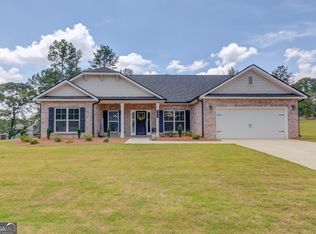 184 Red Cherry Way, Pendergrass, GA 30567