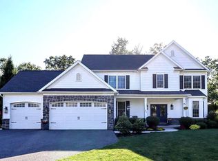 405 Sorbie Ln, Mechanicsburg, PA 17050