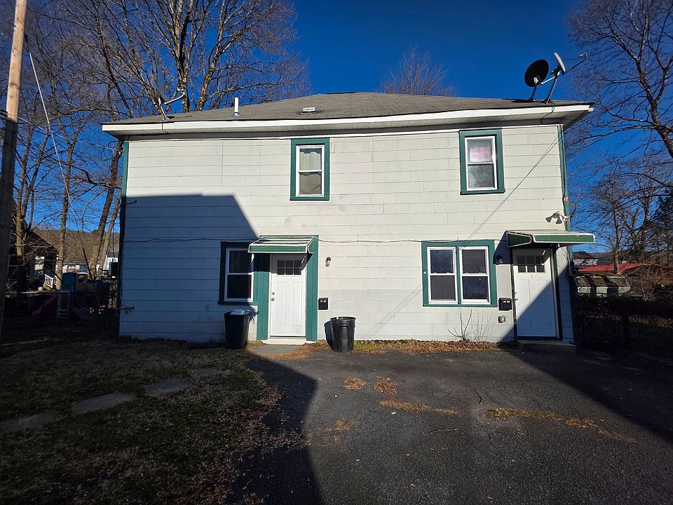 1st image of 83 Hudson St Back B1