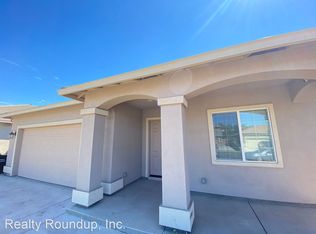 8194 Leilani Ct, Sacramento, CA 95828