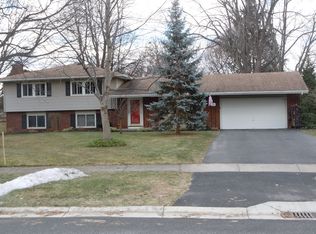 39 Heritage Cir, Rochester, NY 14615