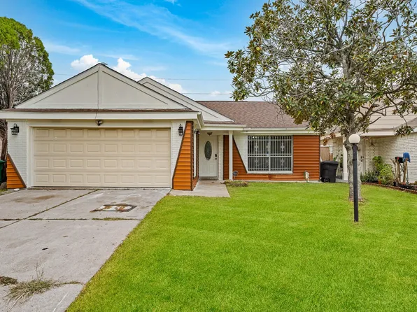 10714 Sherburne Dr, Houston, TX 77072
