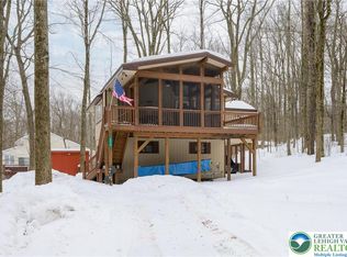 250 White Ln, Palmerton, PA