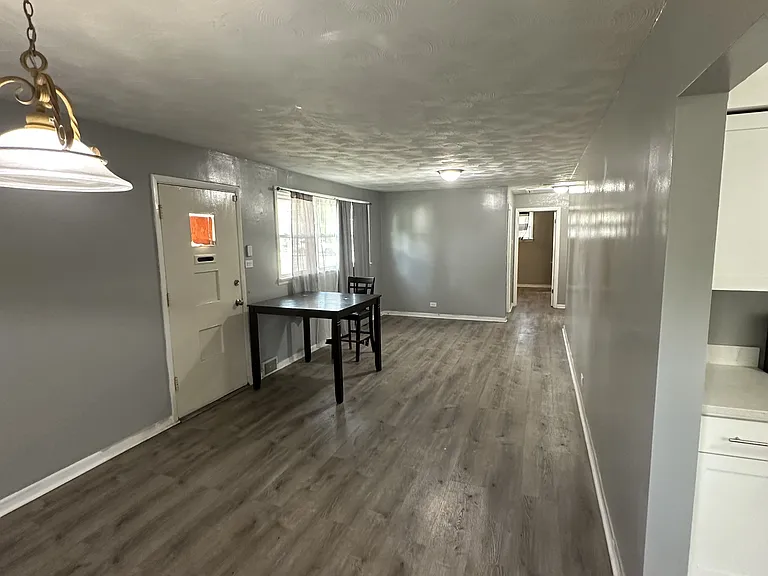 900 W Vermont St #1 — Photo 9