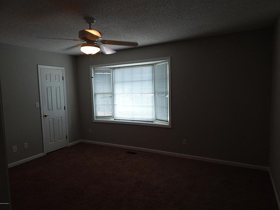 4th image of 3800 Sterling Pt Dr Unit A4