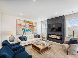 1962 Tyrone Dr, Shakopee, MN 55379