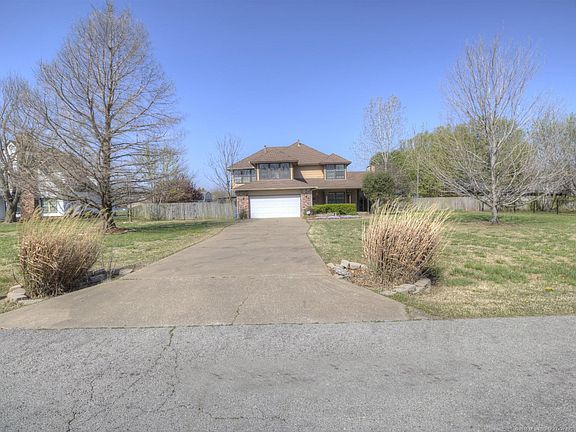 3rd image of 7844 N 174th East Ave