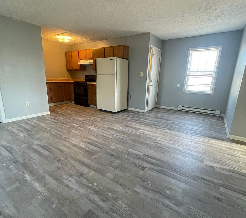 1st image of 1500 W Memorial Dr APT 3