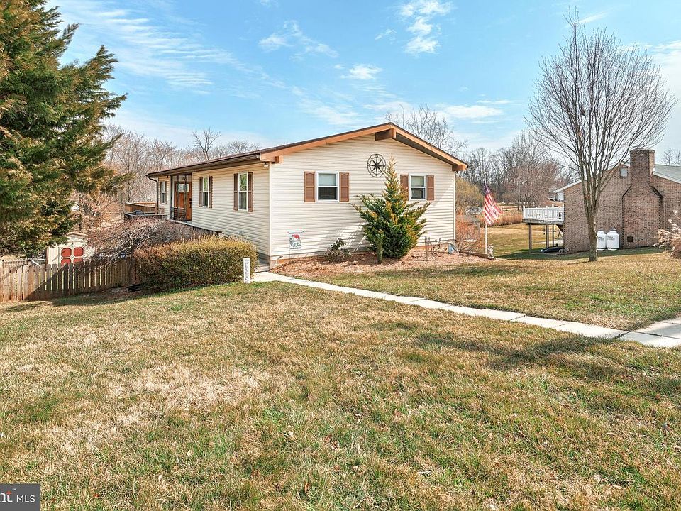 1st image of 59 Longstreet Dr