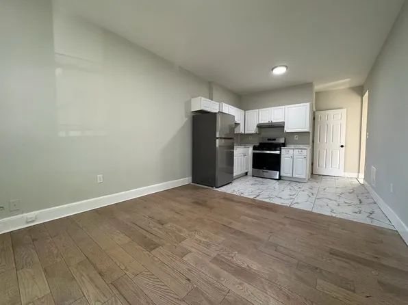 207 Goodrich St, Hamden, CT