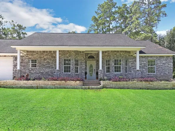 1187 Oak Ln, Montgomery, TX 77316