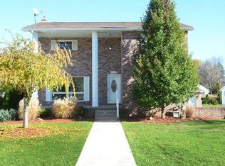 109 Curtis Dr, Beaver Falls, PA 15010