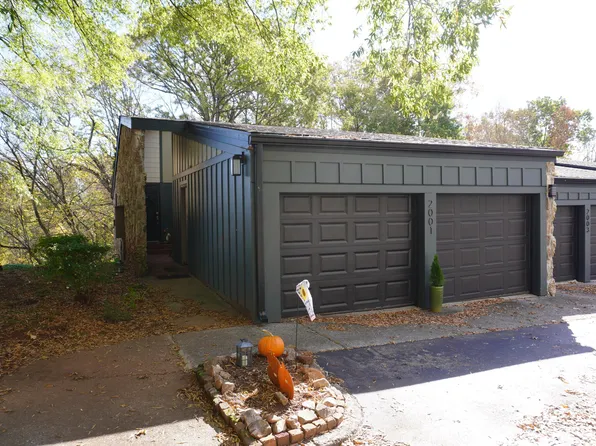 2001 Cherokee Bluff Dr, Knoxville, TN 37920