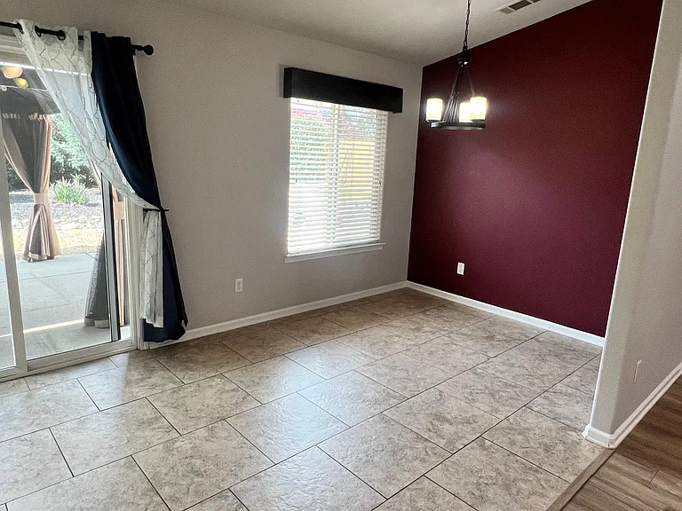 3994 Ethan Ln — Photo 6
