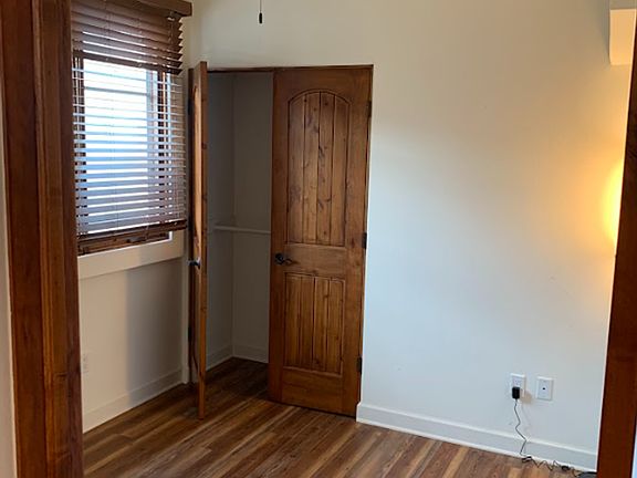 4th image of 1115 Garden St #B