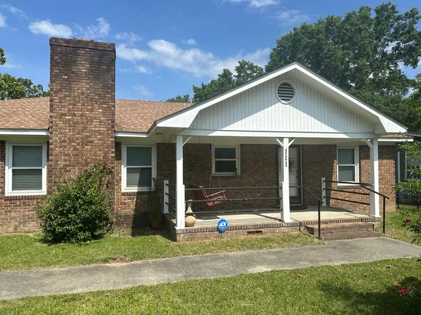 111 Craven Rd, Ladson, SC 29456