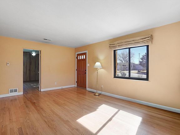 5th image of 205 Natalie Ave NW