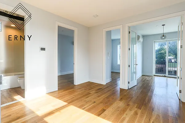 Rented by Pinn Realty | media 47