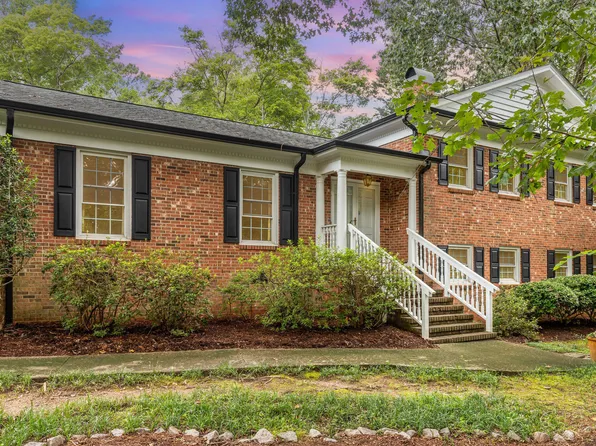 4113 Glen Laurel Dr, Raleigh, NC 27612
