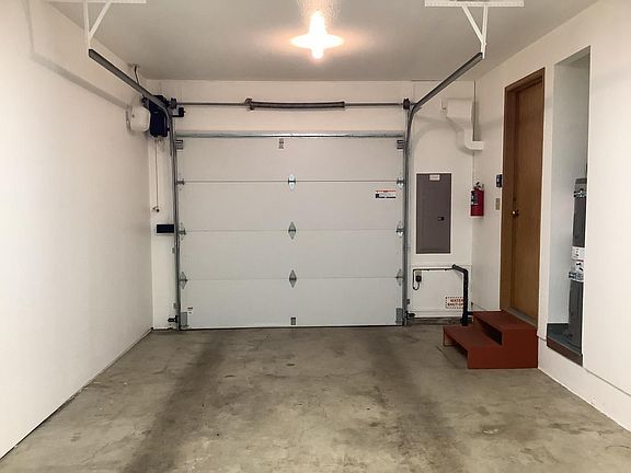 5th image of 1825 NW Estrellita Ln