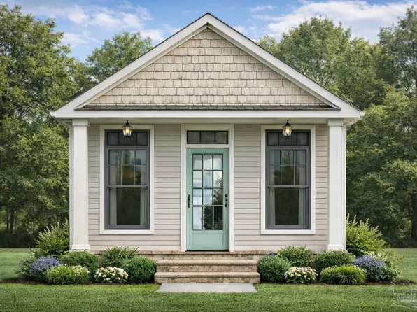 213 E Yonge St, Pensacola, FL 32503