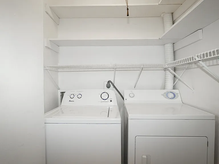 4211 Newton Ave #209 — Photo 20
