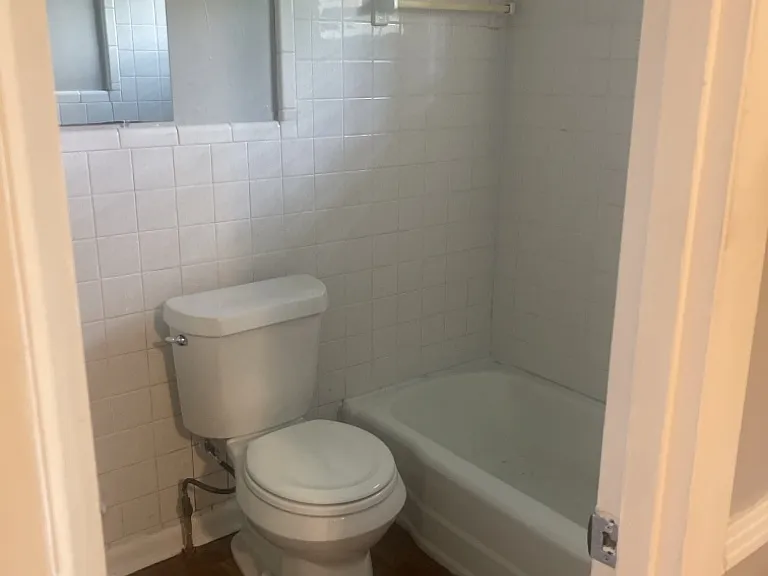 919 Minor St NE — Photo 10