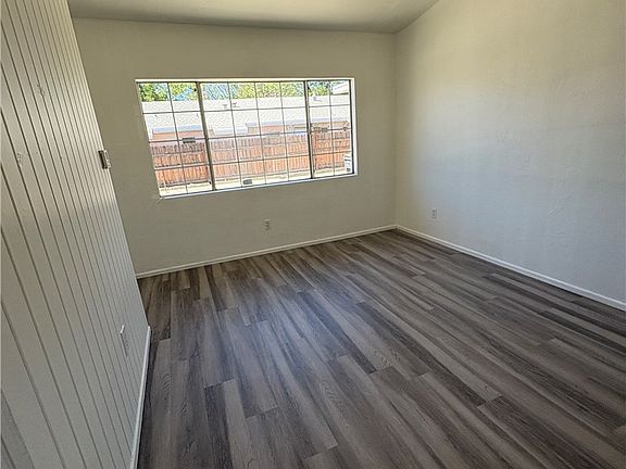 4th image of 478 N Alessandro St #B