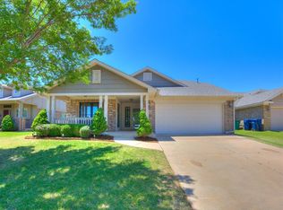 18609 Cola Dr, Edmond, OK 73012