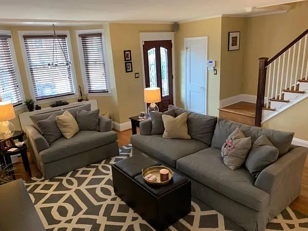 19 N Belle Grove Rd — Photo 2