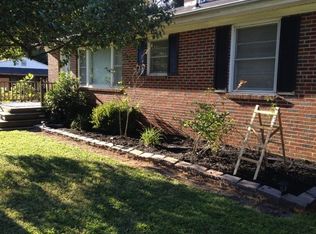 2017 N Ashland Dr, Burlington, NC 27217
