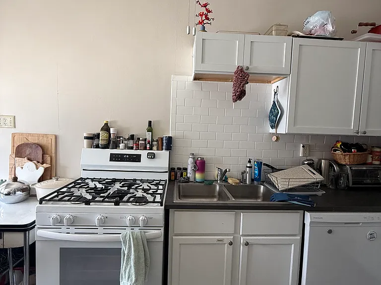 1824 Grand Ave #2 — Photo 8