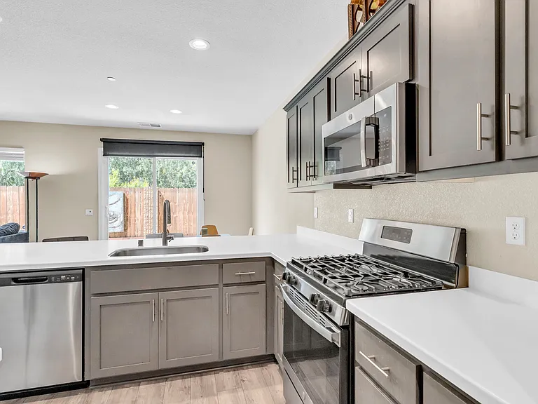 2809 Hawaiian Petrel Ave — Photo 4