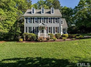 8221 Mourning Dove Rd, Raleigh, NC 27615