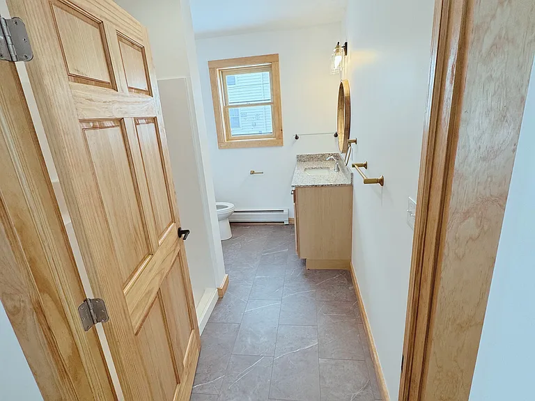 24 Grant St #2 — Photo 7