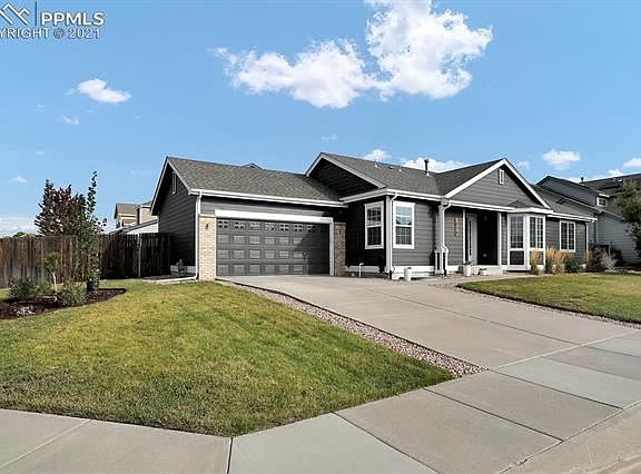 3rd image of 2074 Bobcat Valley Ct