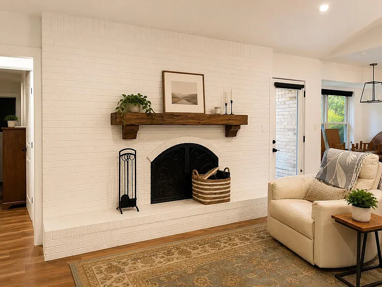 2303 Remuda Trl — Photo 6